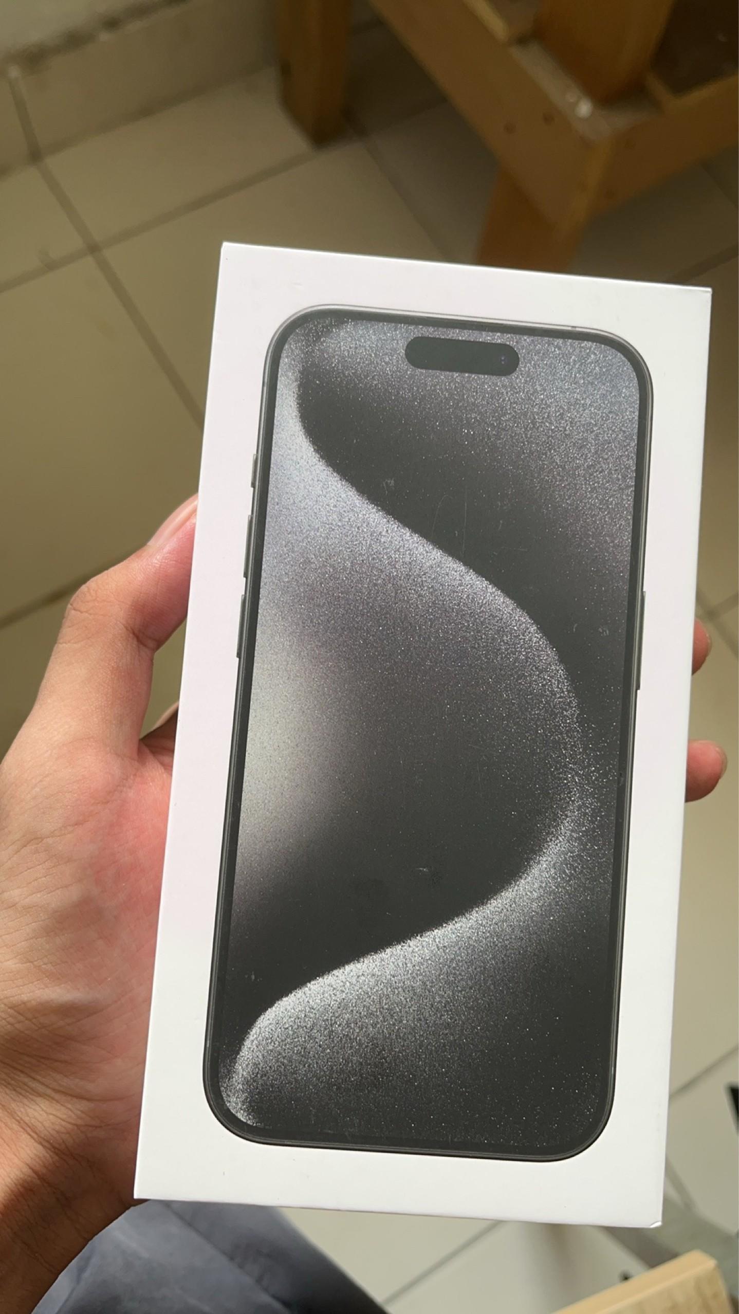 17 都出来了,还有人会买 15 嘛?#iPhone15pro